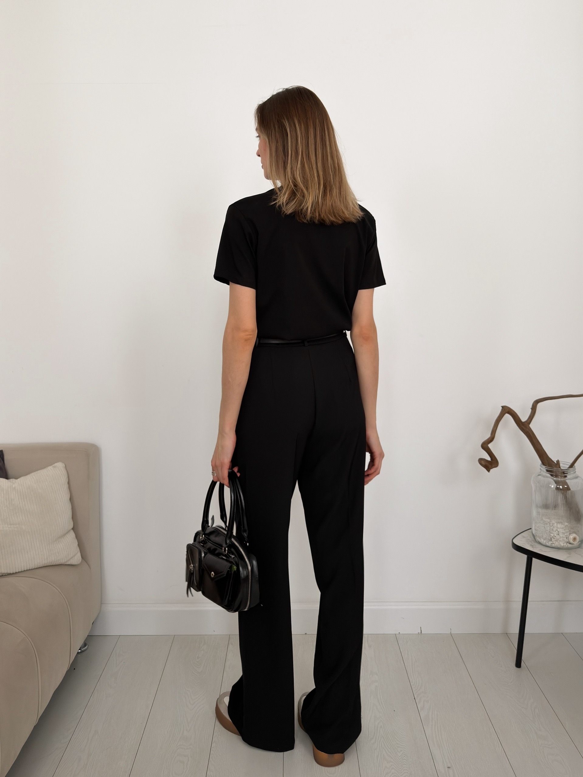 Футболка Korea 8268 Because  девушка