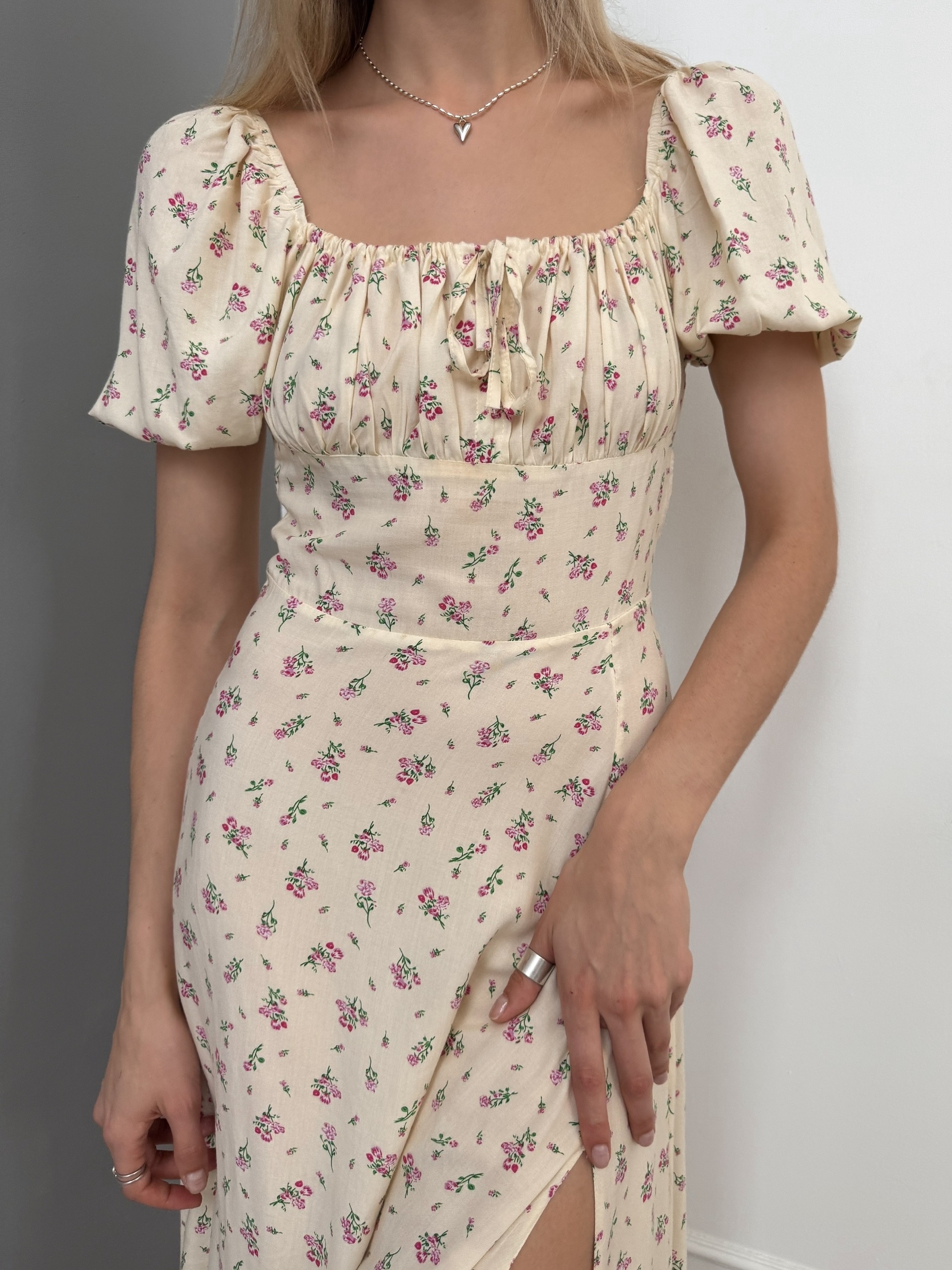 Платье Dress сборка на груди рукав фонарик