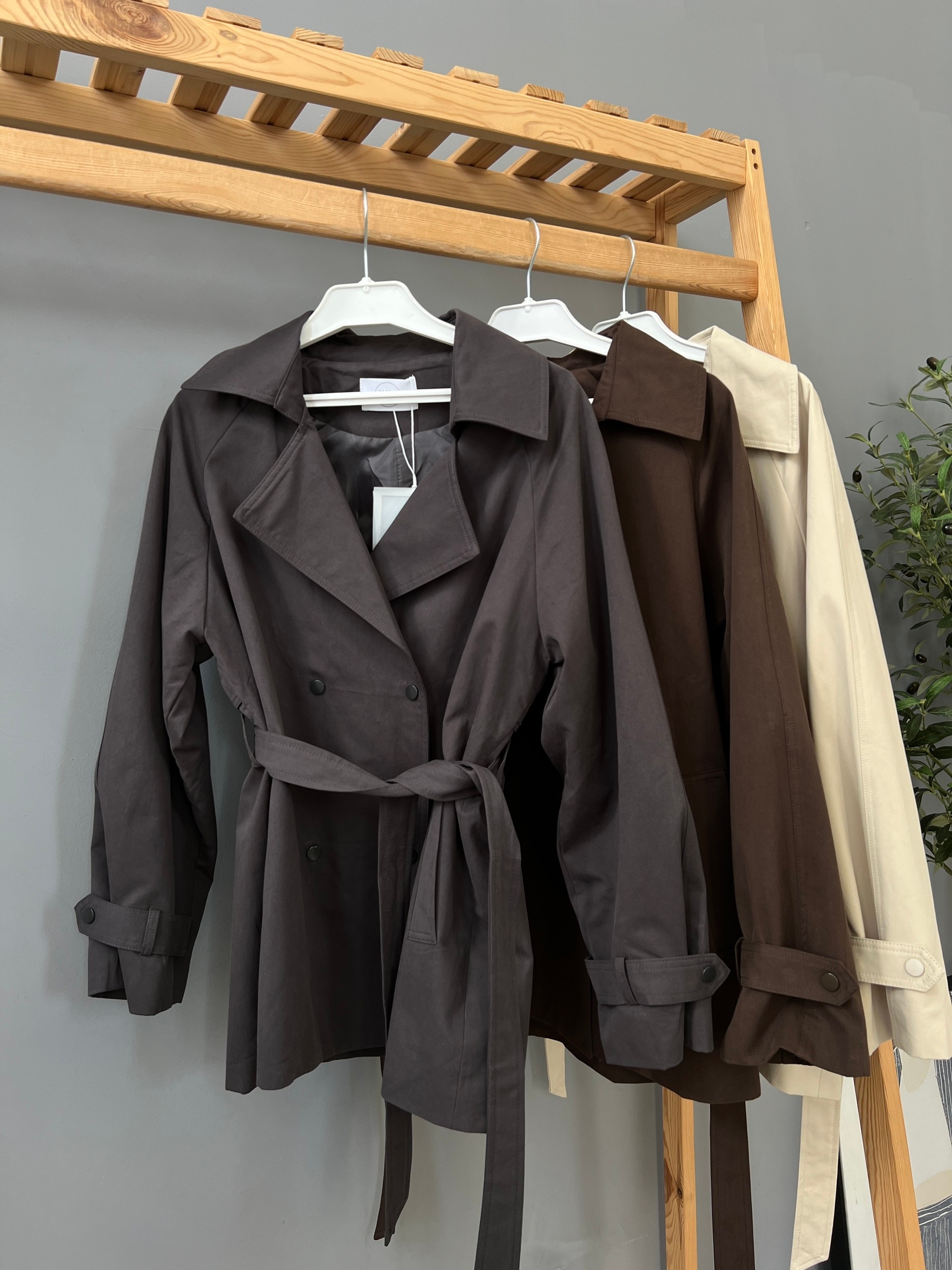 Тренч KXJ 2603 сред длина