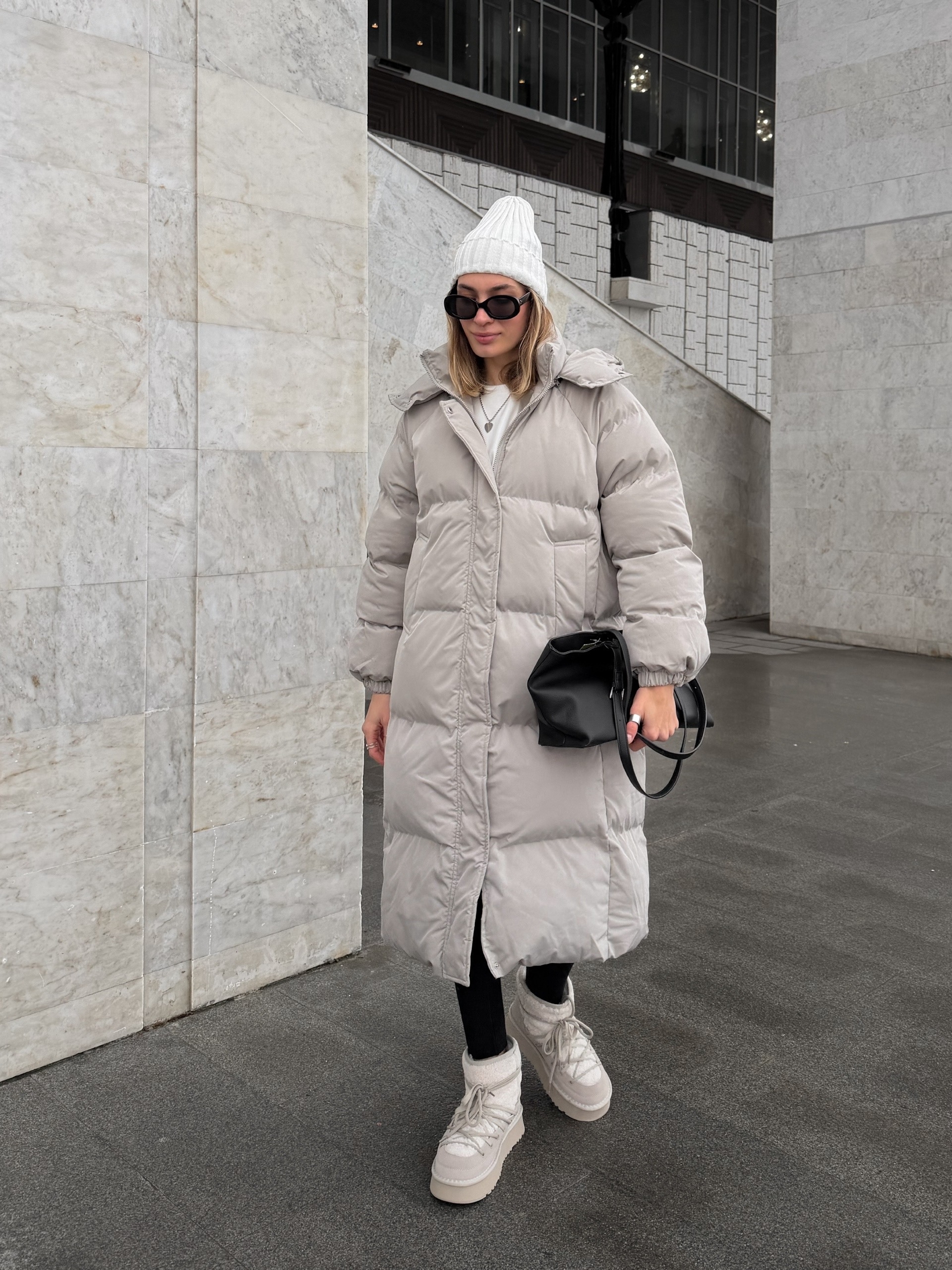 Куртка Cosmic 8939 длинная матовая с капюшоном