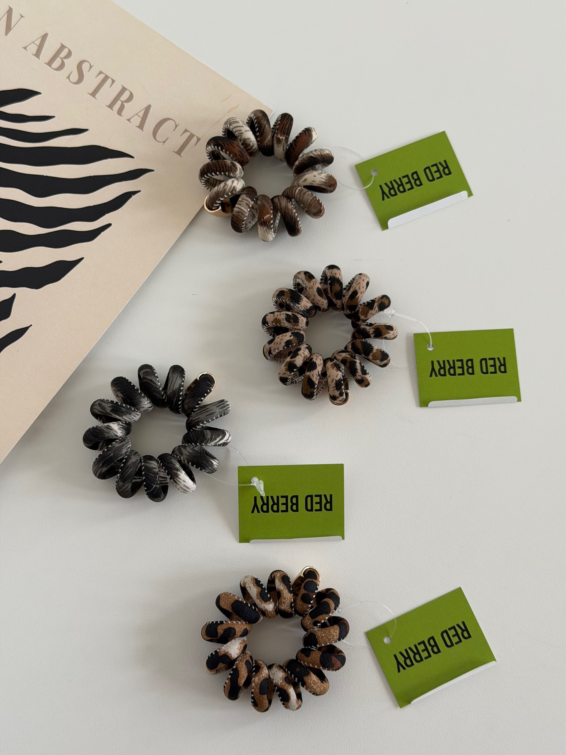 Резинка пружинка звериный принт