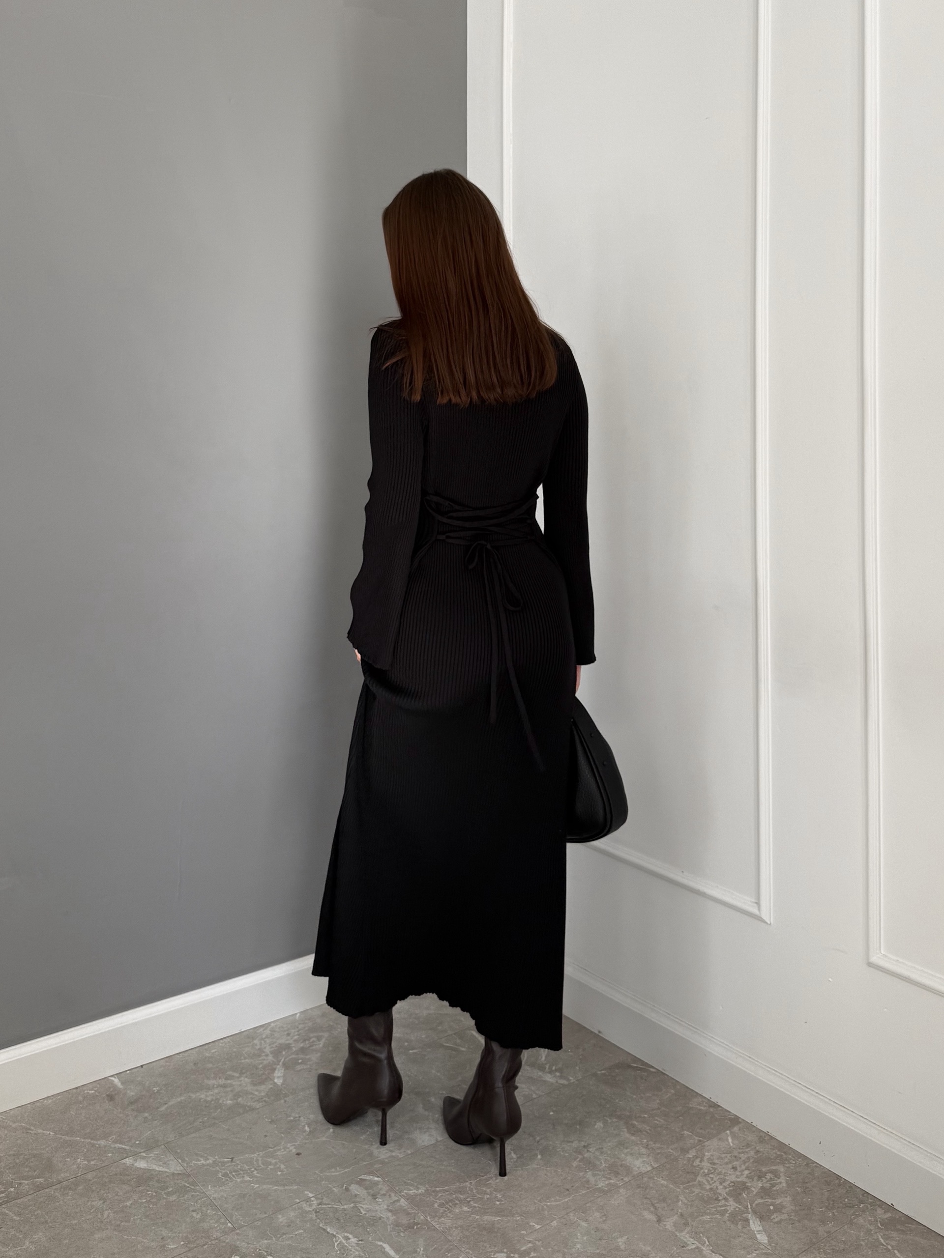 Платье 80043 завязки на талии в рубчик