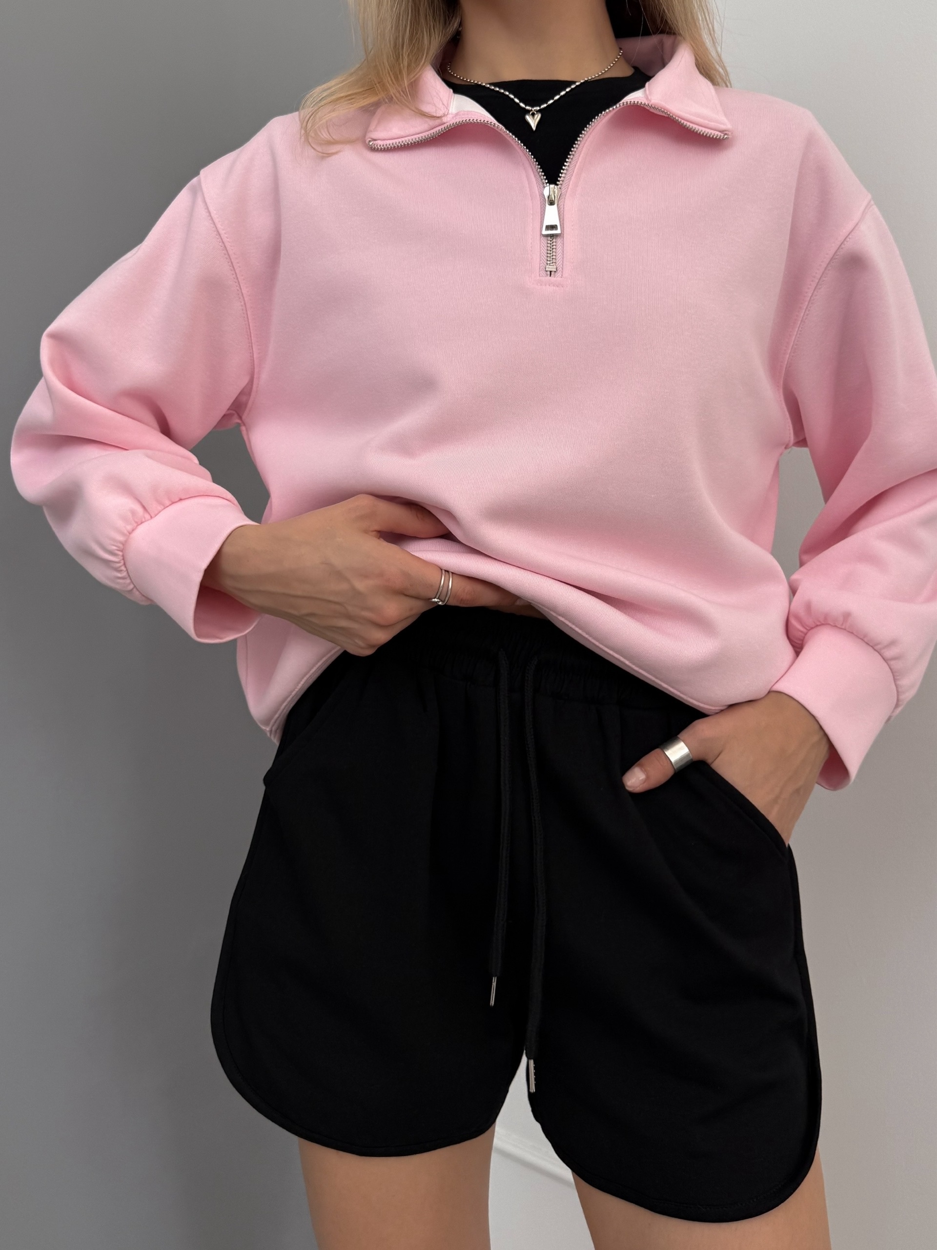 Свитшот korea 1901 ворот на замке