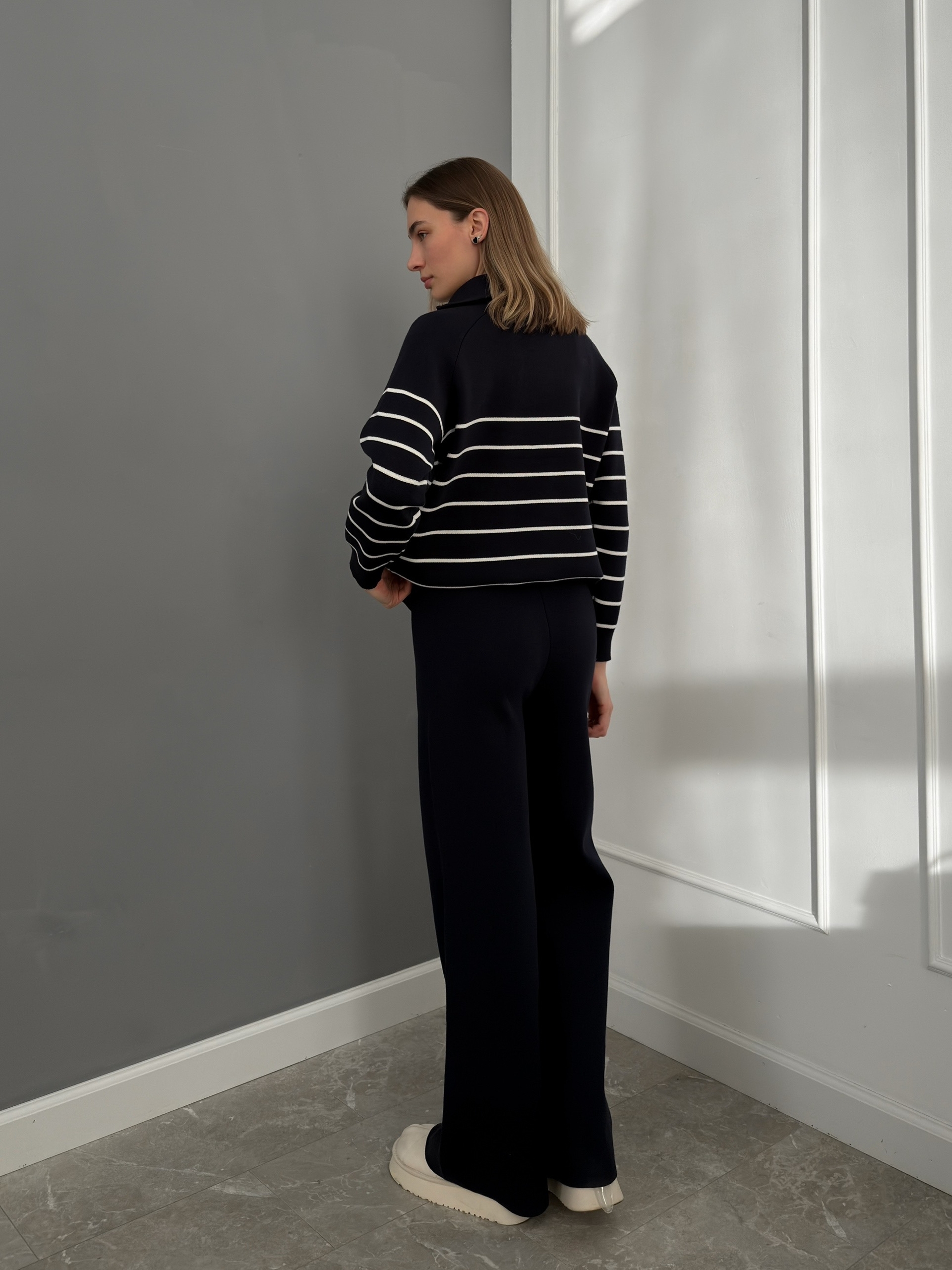 Костюм Korea 716 поло на замке в полоску+брюки