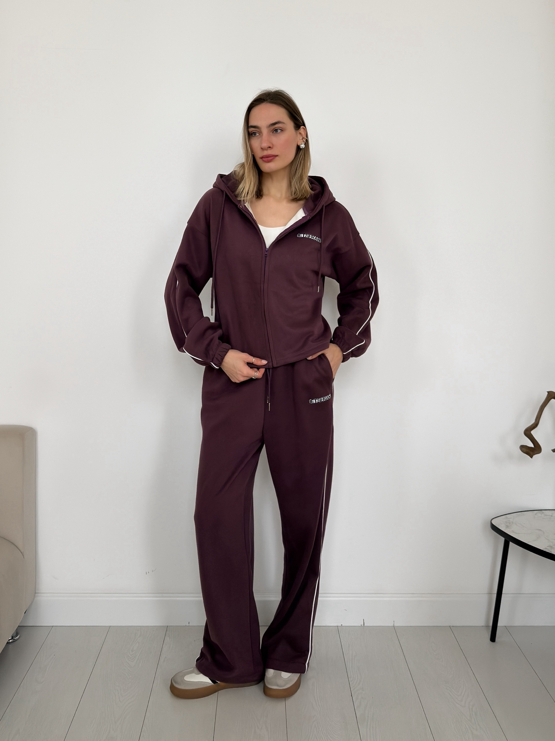 Костюм 2038R letsfrans строчка на штанах