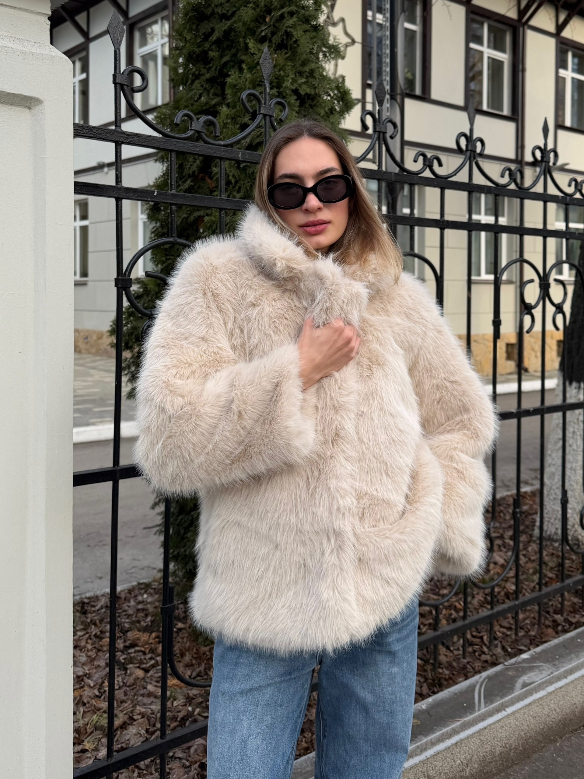 Шуба W 6682 пушистая средн длина